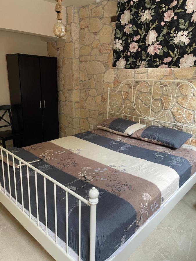 Stone Apartment 2 Thessaloniki Exterior photo
